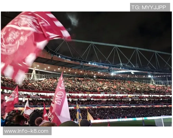 曼城2025年回顾:惨败阿森纳与林德斯的意外聘请 曼城2025年回顾:惨败阿森纳与林德斯的意外聘请